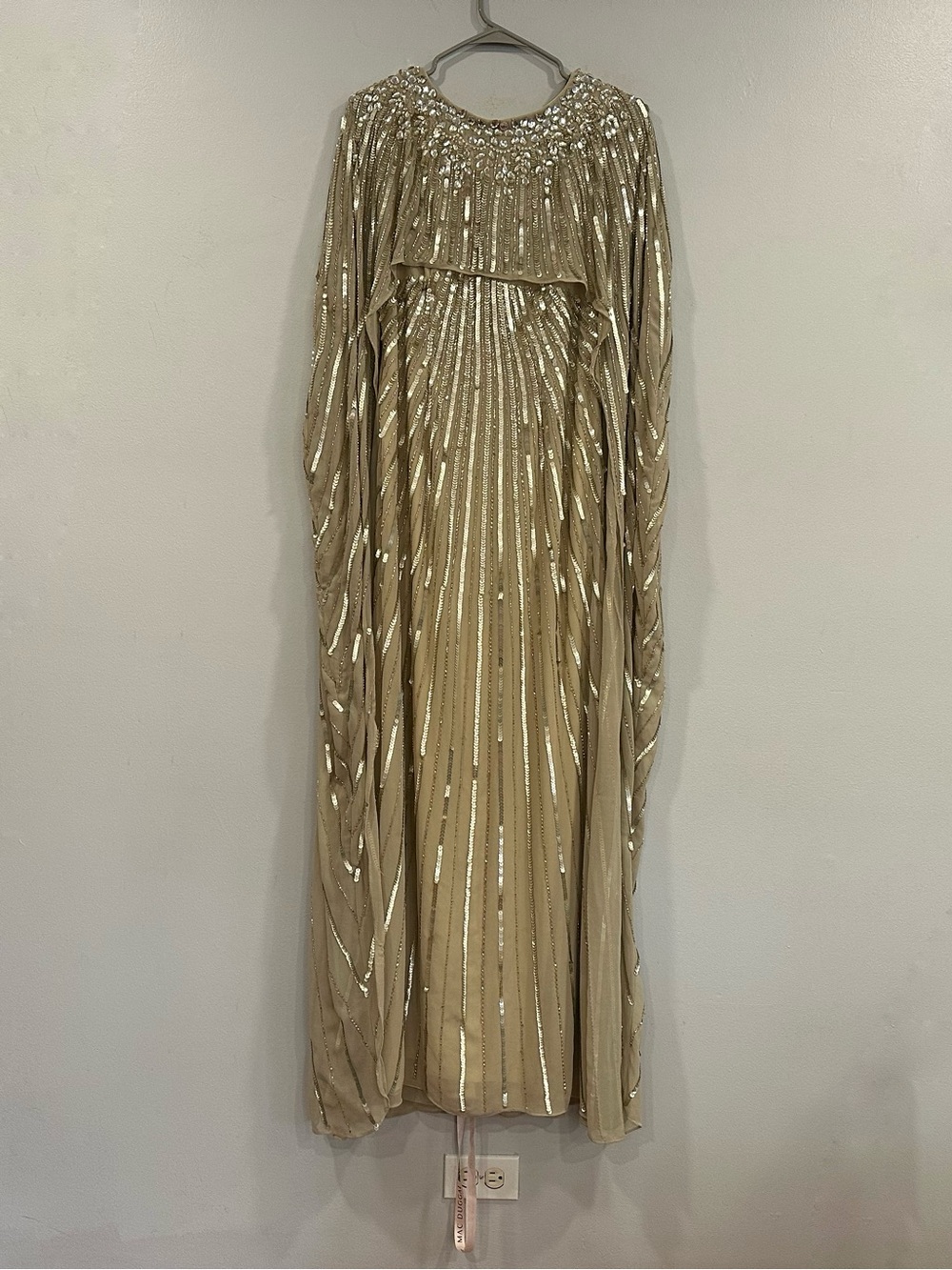Mac Duggal 93869 Champagne Gold Embellished Beaded Column Cape Gown Sz 4